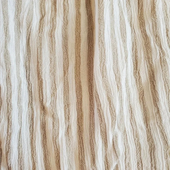 Elan White Striped Women's Top - Picture 7 of 9